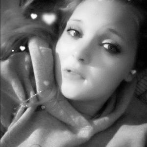 Meet your Posher, Destiny